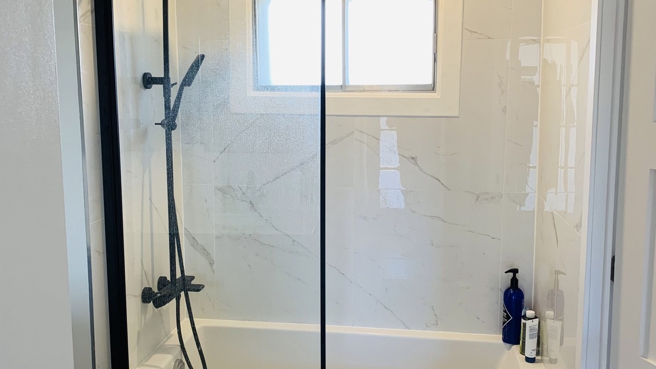 Photo of Bathroom in Waupoos