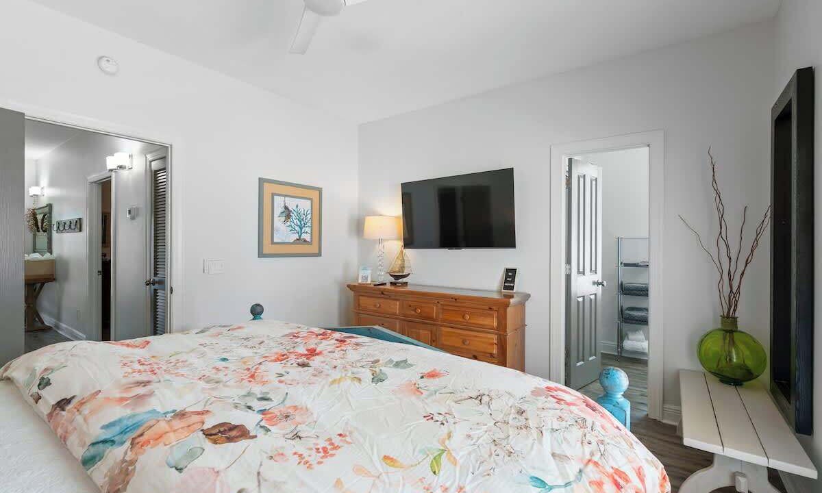 Photo of Bedroom in Seagrove Beach