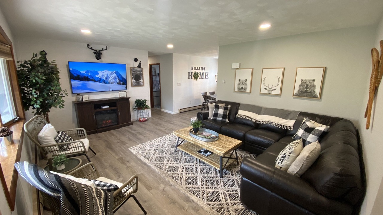 Photo of Livingroom in Snow Shoe