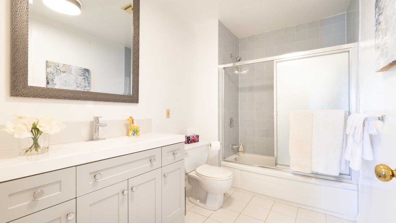 Photo of Bathroom in Bayview Village