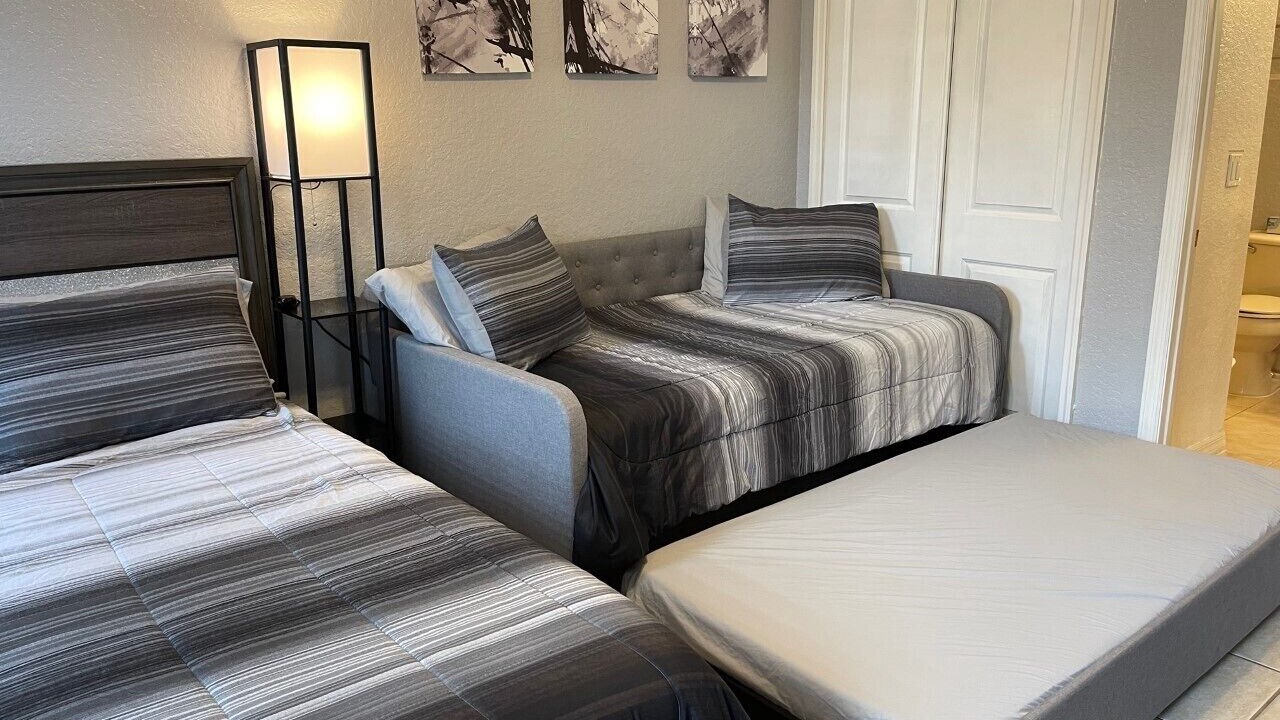 Photo of Bedroom in Regal Palms