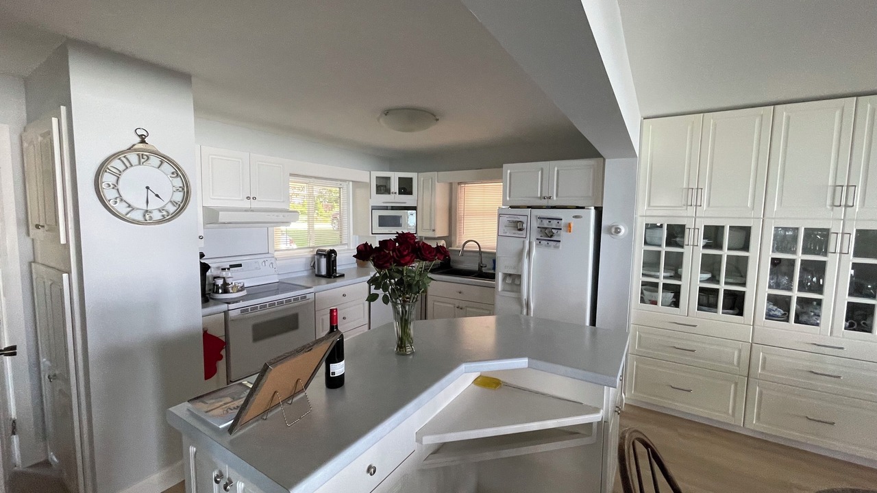 Photo of Kitchen in Lambton Shores