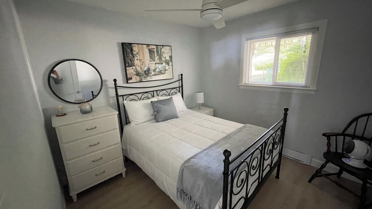Photo of Bedroom in Lambton Shores