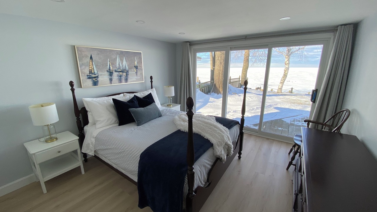 Photo of Bedroom in Lambton Shores