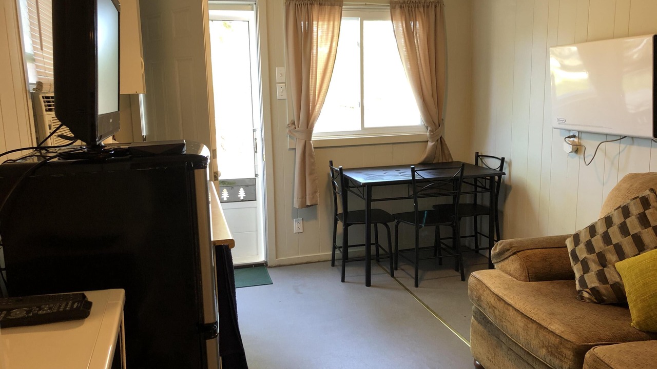Photo of Livingroom in Wasaga Beach