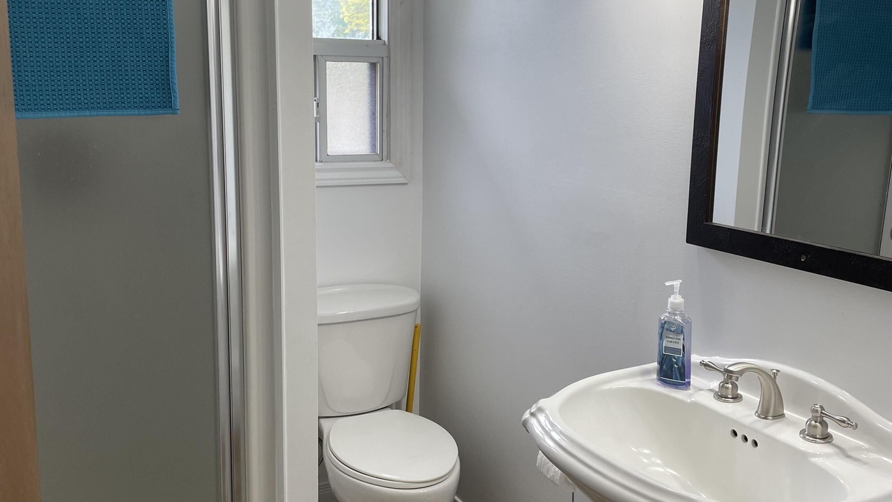 Photo of Bathroom in Wasaga Beach