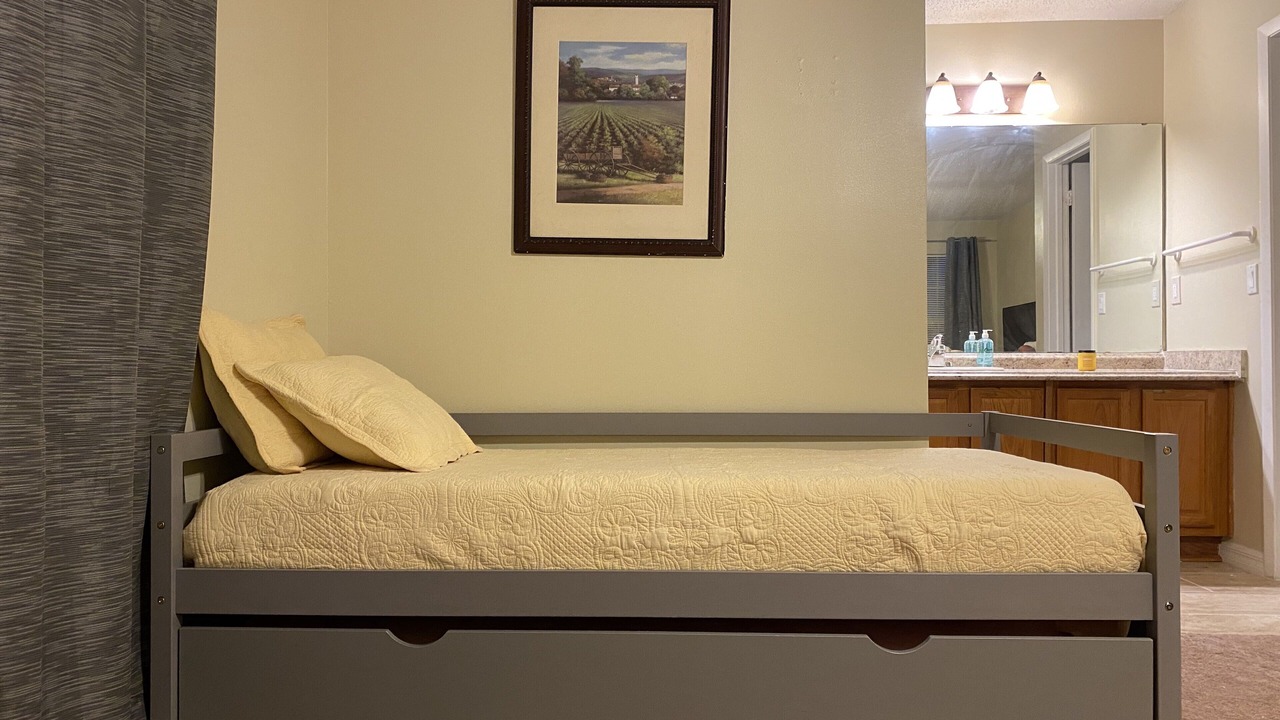 Photo of Bedroom in Fairvilla