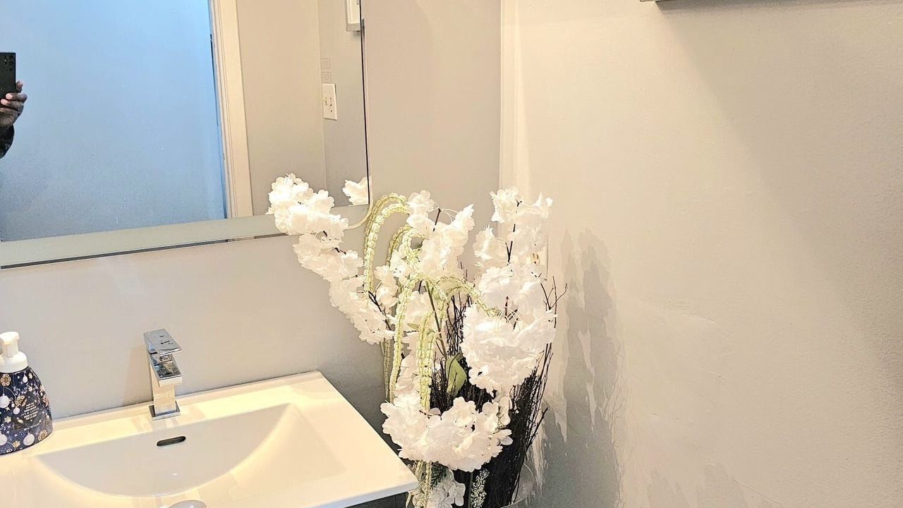 Photo of Bathroom in Ingersoll