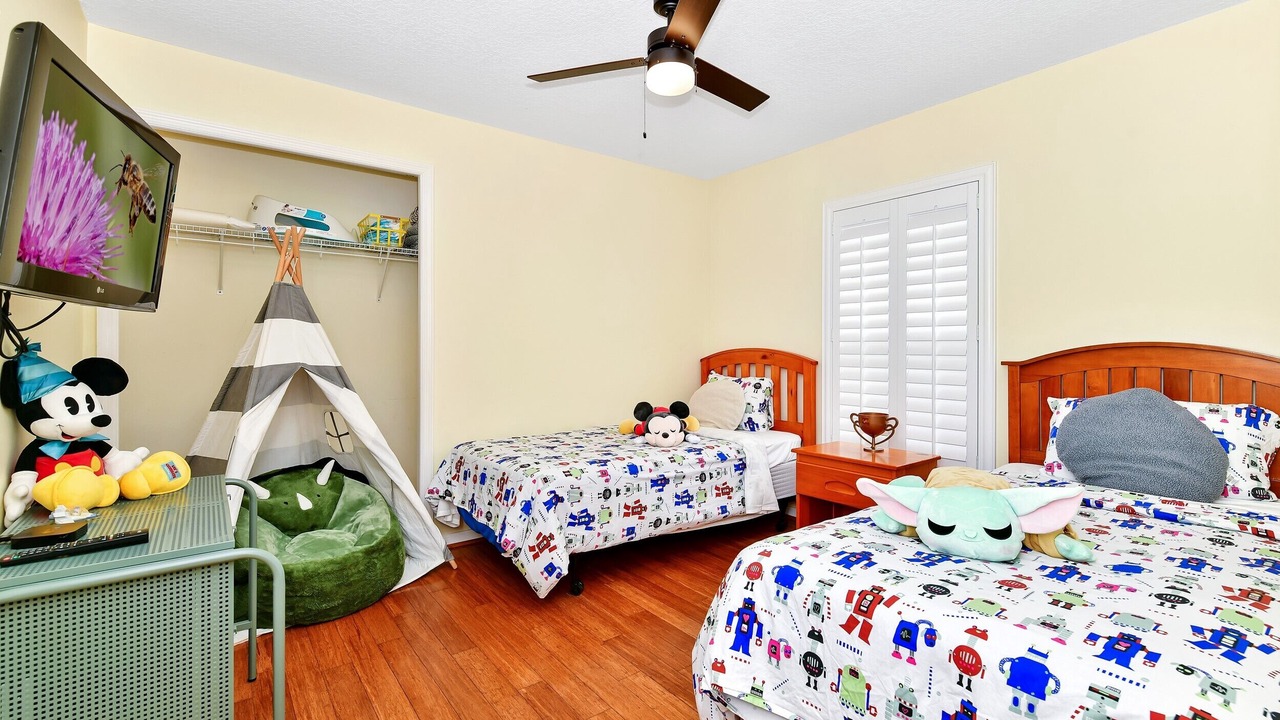 Photo of Bedroom in Tuscan Ridge