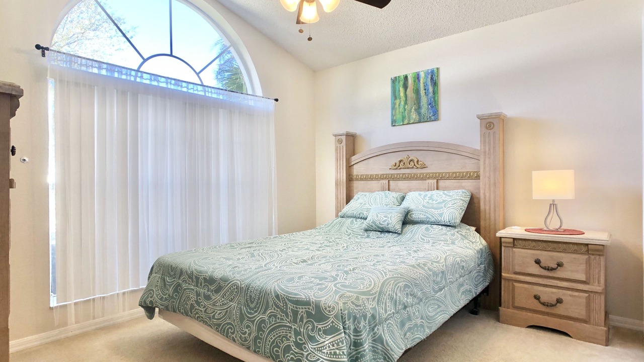 Photo of Bedroom in Orange Tree