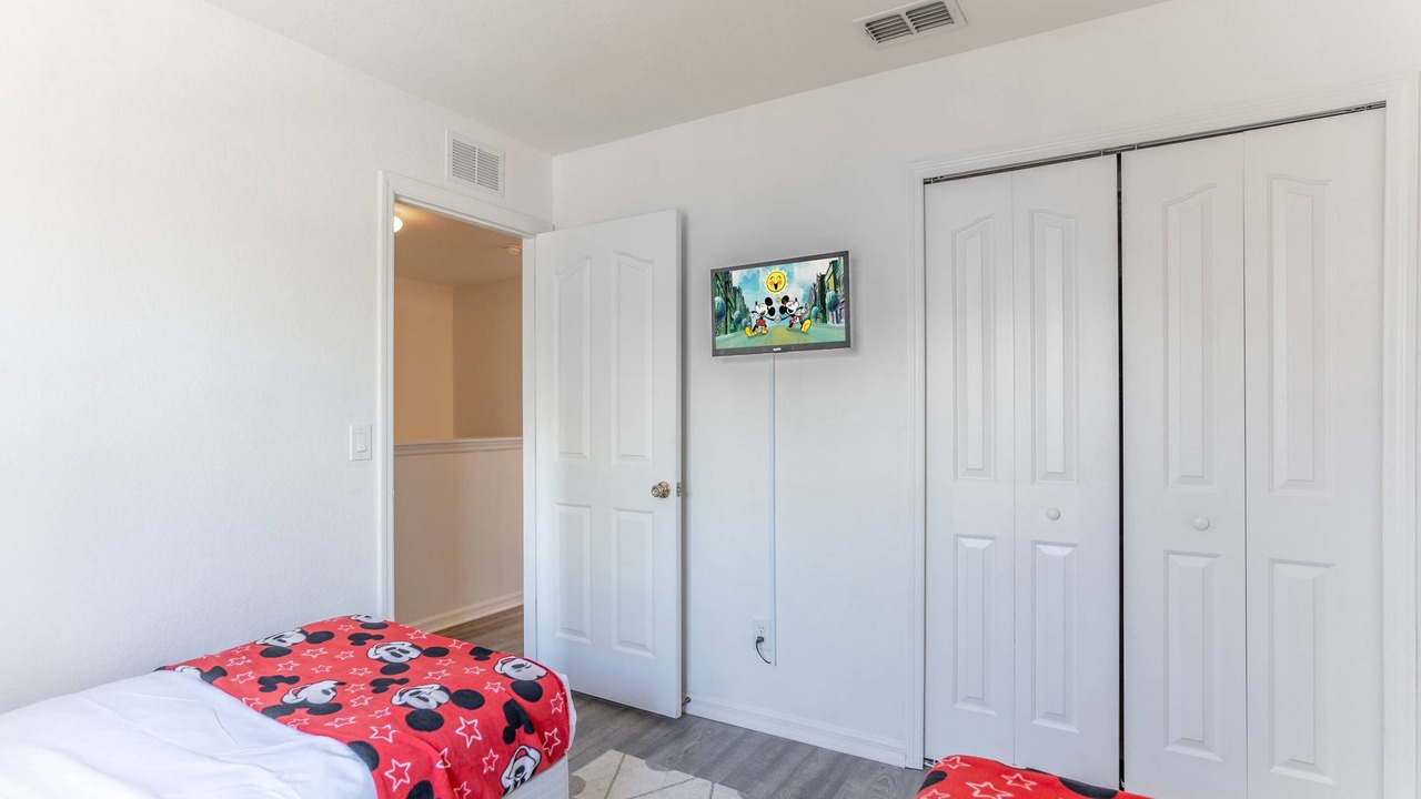 Photo of Bedroom in Regal Palms