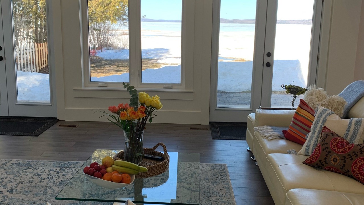 Photo of Livingroom in Strong