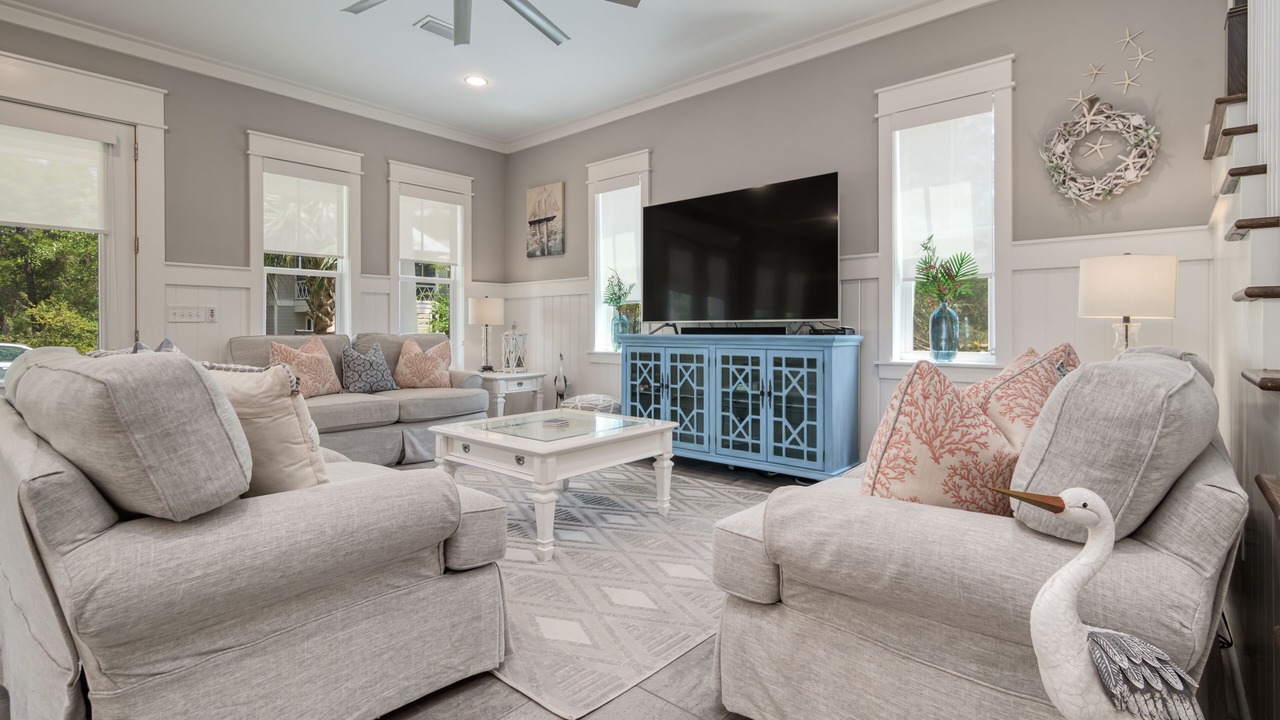Photo of Livingroom in Lakeside at Blue Mountain Beach