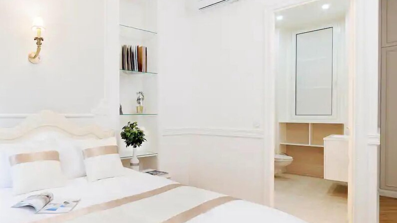 Photo of Bedroom in Chaussee-d'Antin