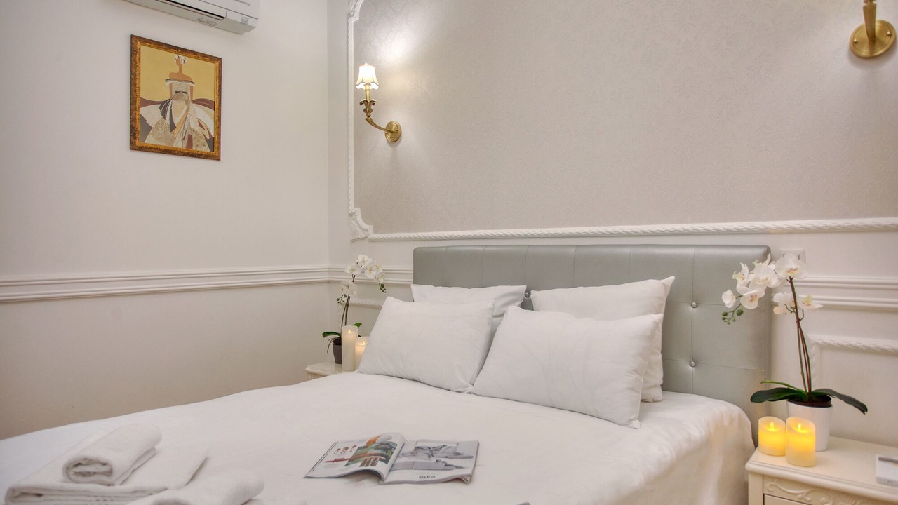 Photo of Bedroom in Chaussee-d'Antin
