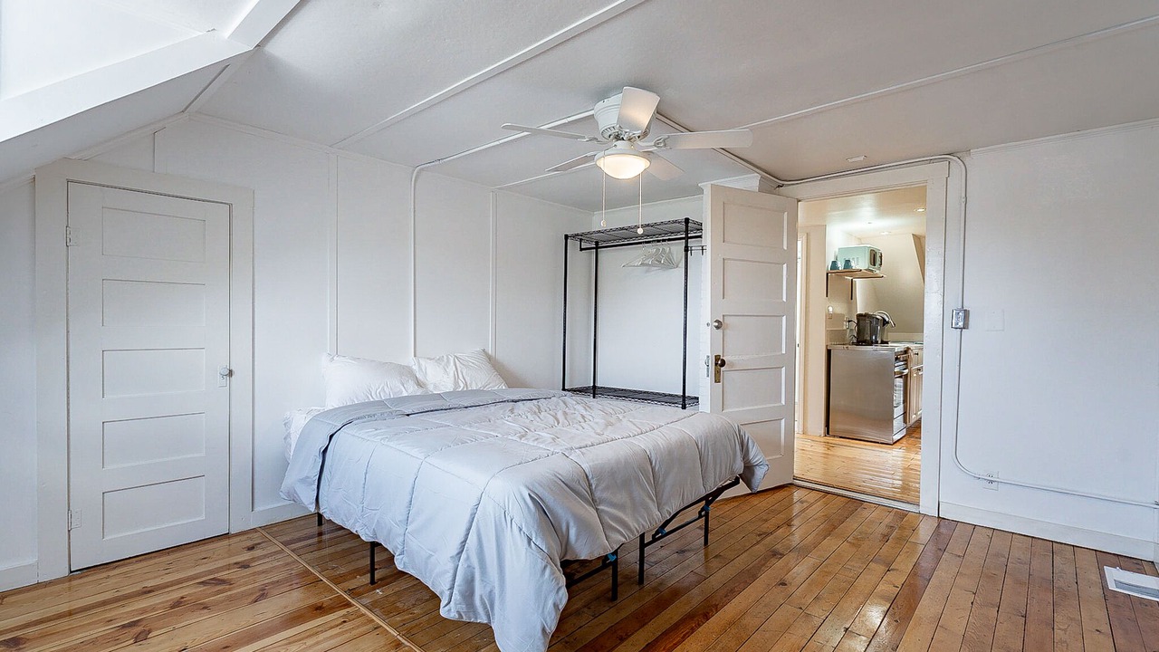 Photo of Bedroom in Southside