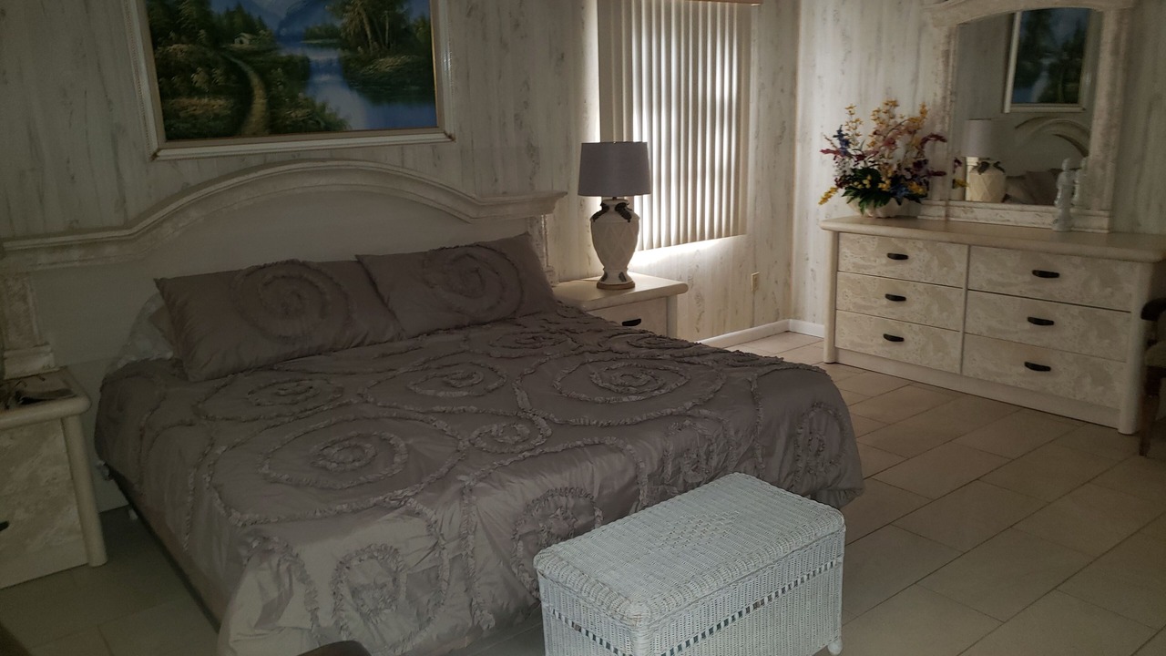 Photo of Bedroom in Haines City
