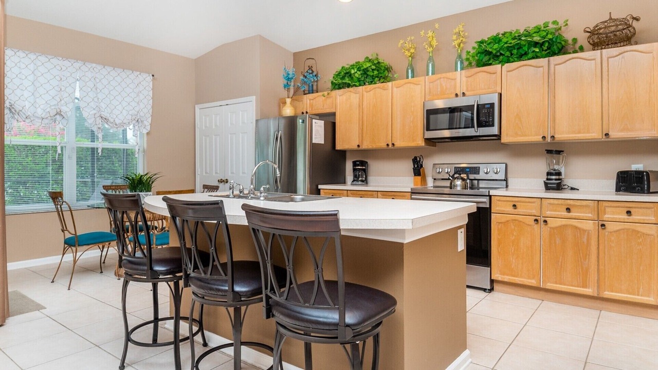 Photo of Bedroom in Windsor Palms