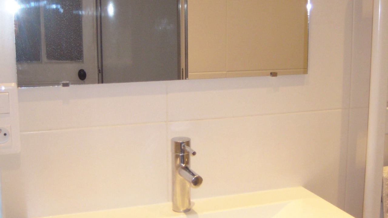Photo of Bathroom in Clichy