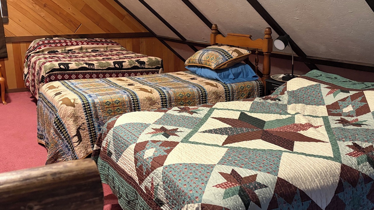 Photo of Bedroom in Mapleton Depot