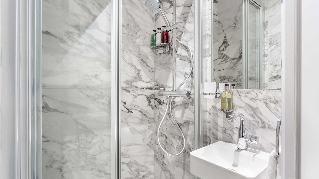 Photo of Bathroom in Les Halles