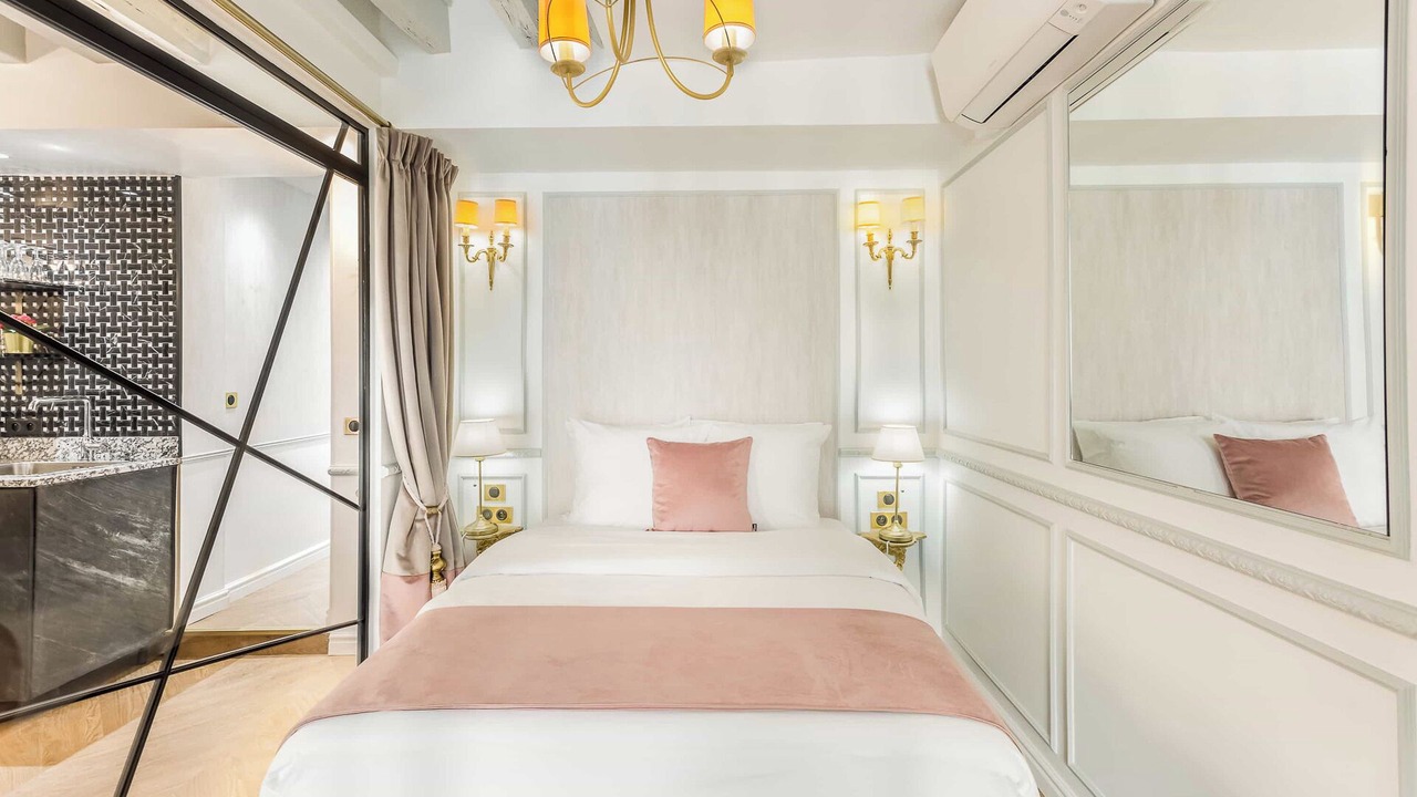 Photo of Bedroom in Les Halles