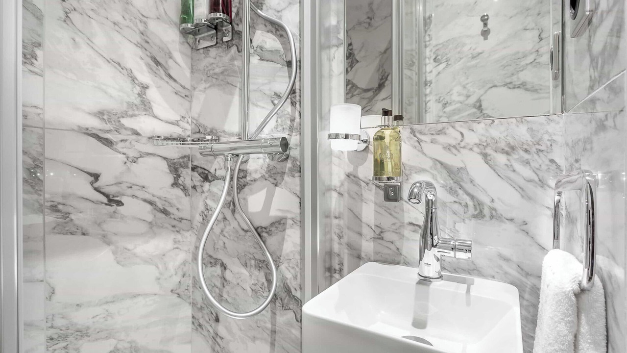Photo of Bathroom in Les Halles
