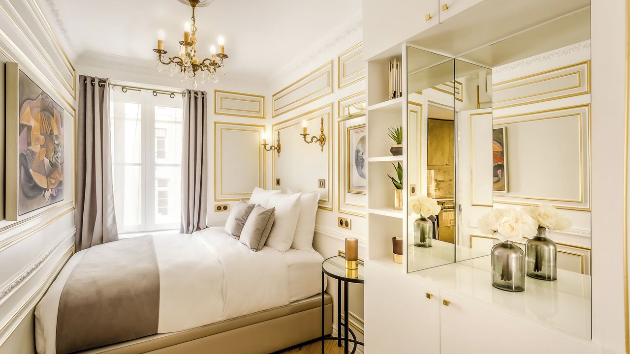 Photo of Bedroom in 1st Arrondissement