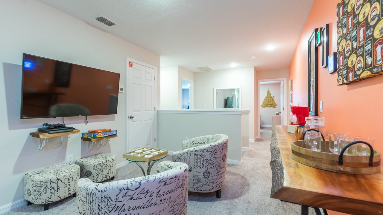 Photo of Bedroom in Bay Lake