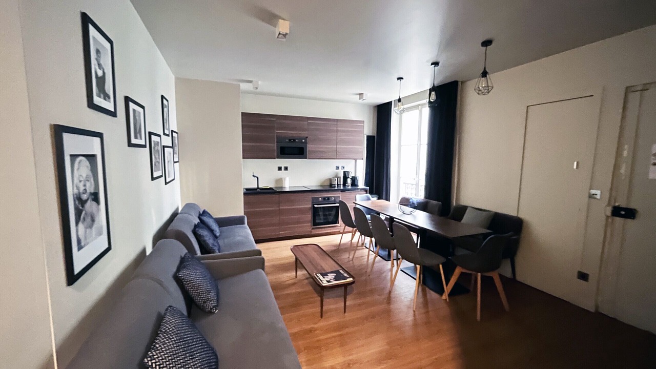 Photo of Livingroom in Enfants-Rouges