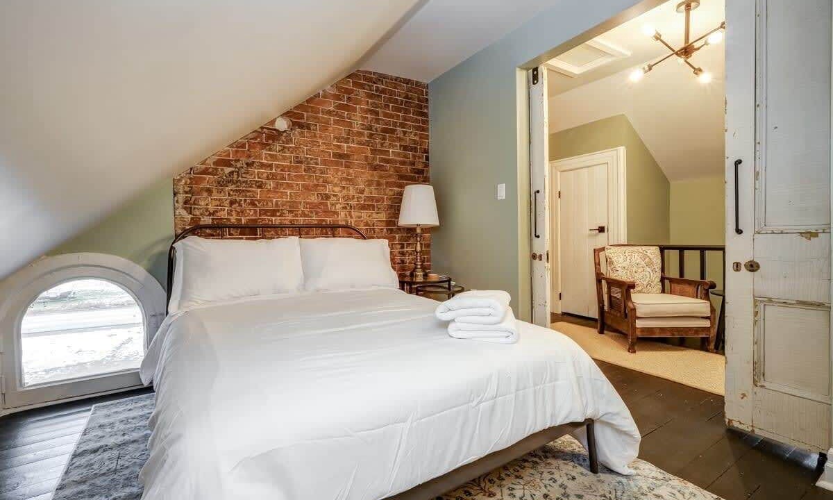 Photo of Bedroom in Picton