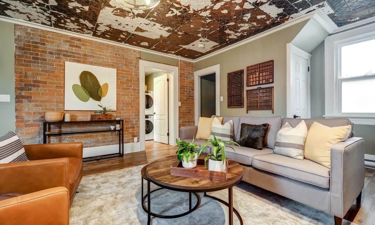 Photo of Livingroom in Picton