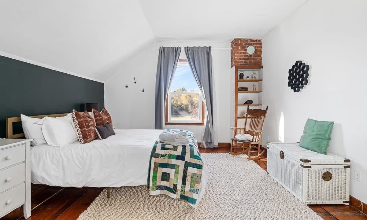 Photo of Bedroom in Picton