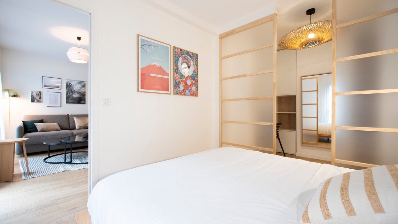 Photo of Bedroom in 19th Arrondissement