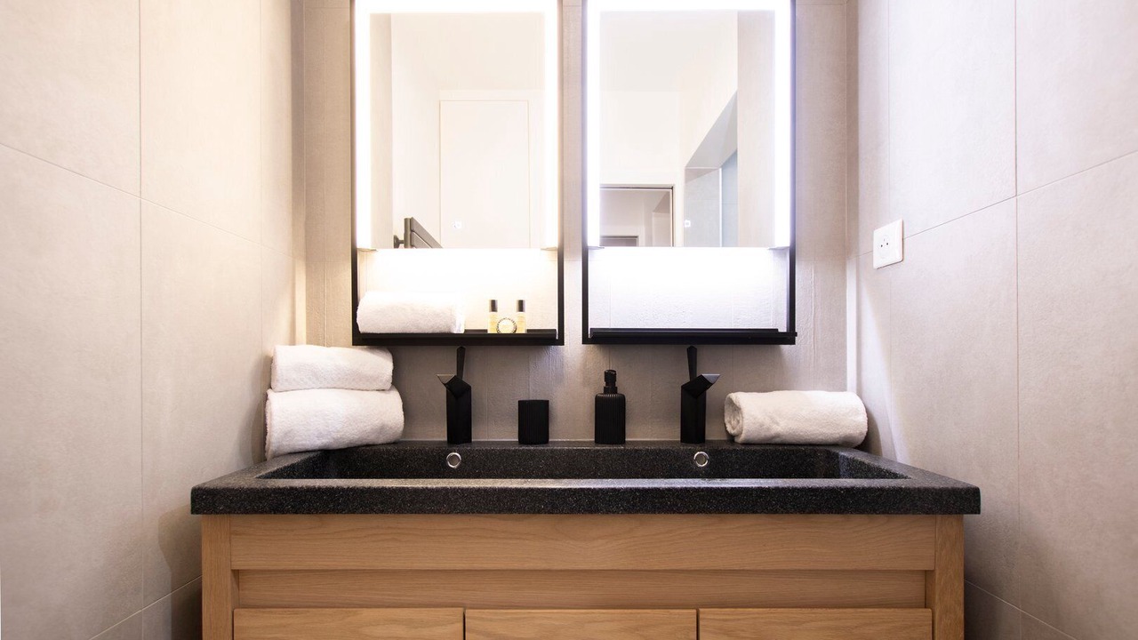 Photo of Bathroom in 19th Arrondissement