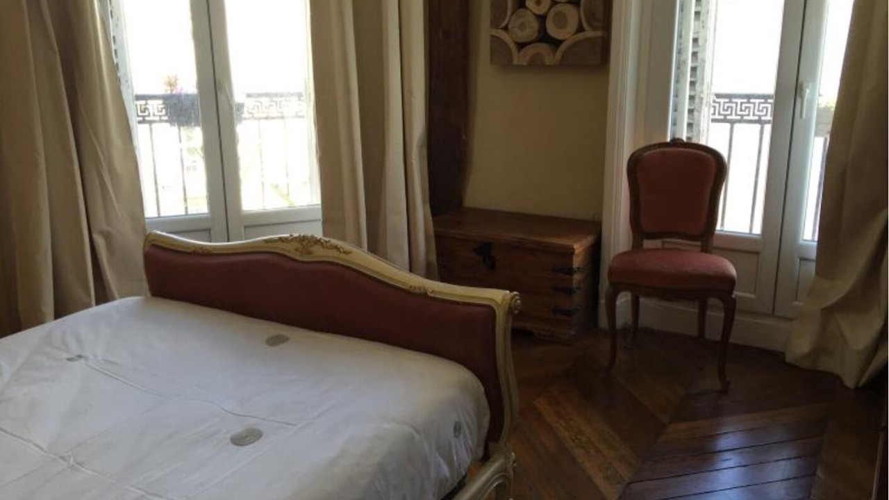 Photo of Bedroom in Saint-Merri