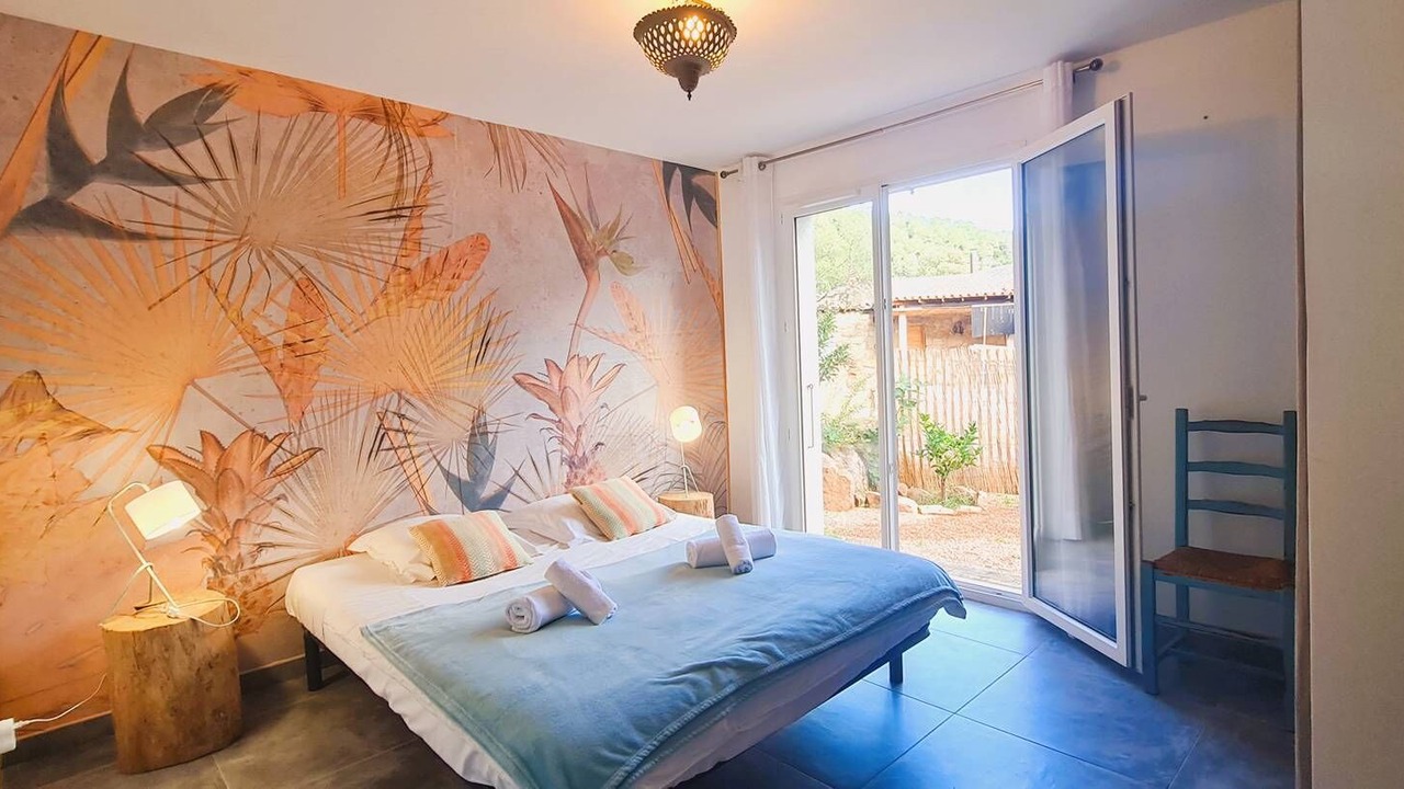 Photo of Bedroom in Zonza
