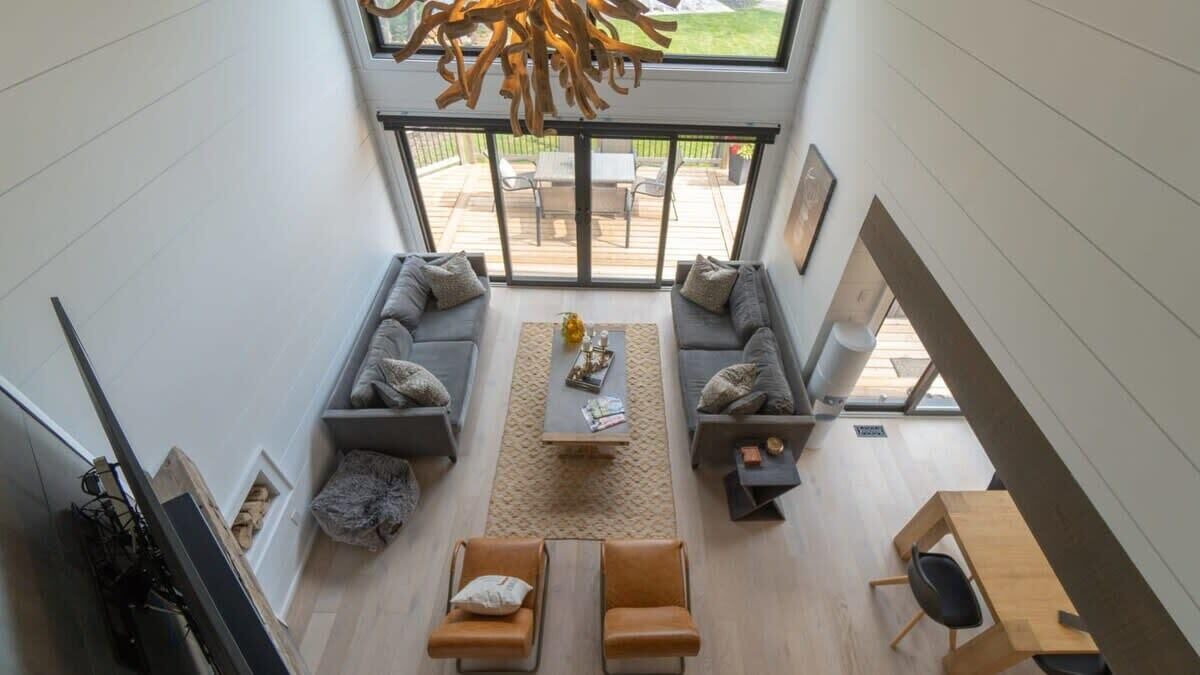 Photo of Livingroom in Rosseau