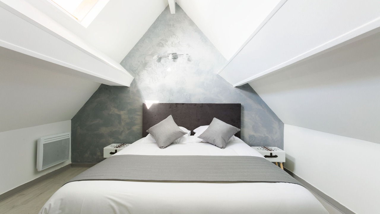 Photo of Bedroom in Roissy-en-France