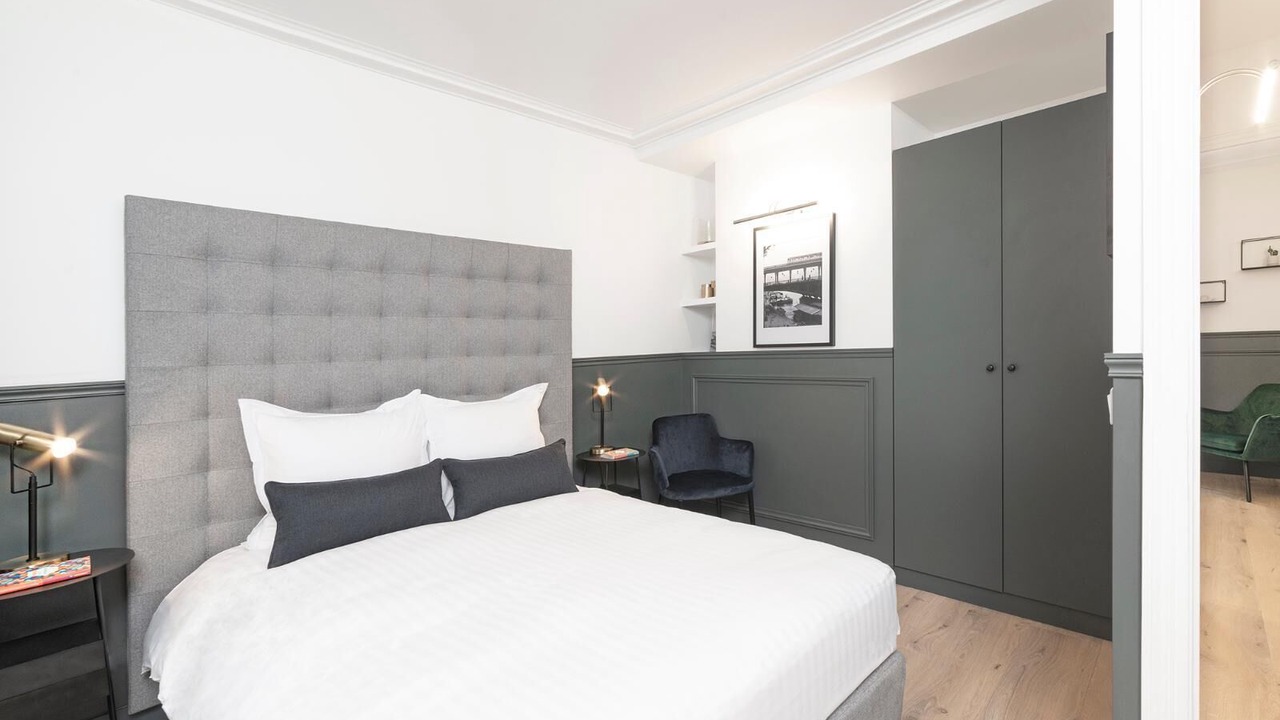 Photo of Bedroom in 2nd Arrondissement