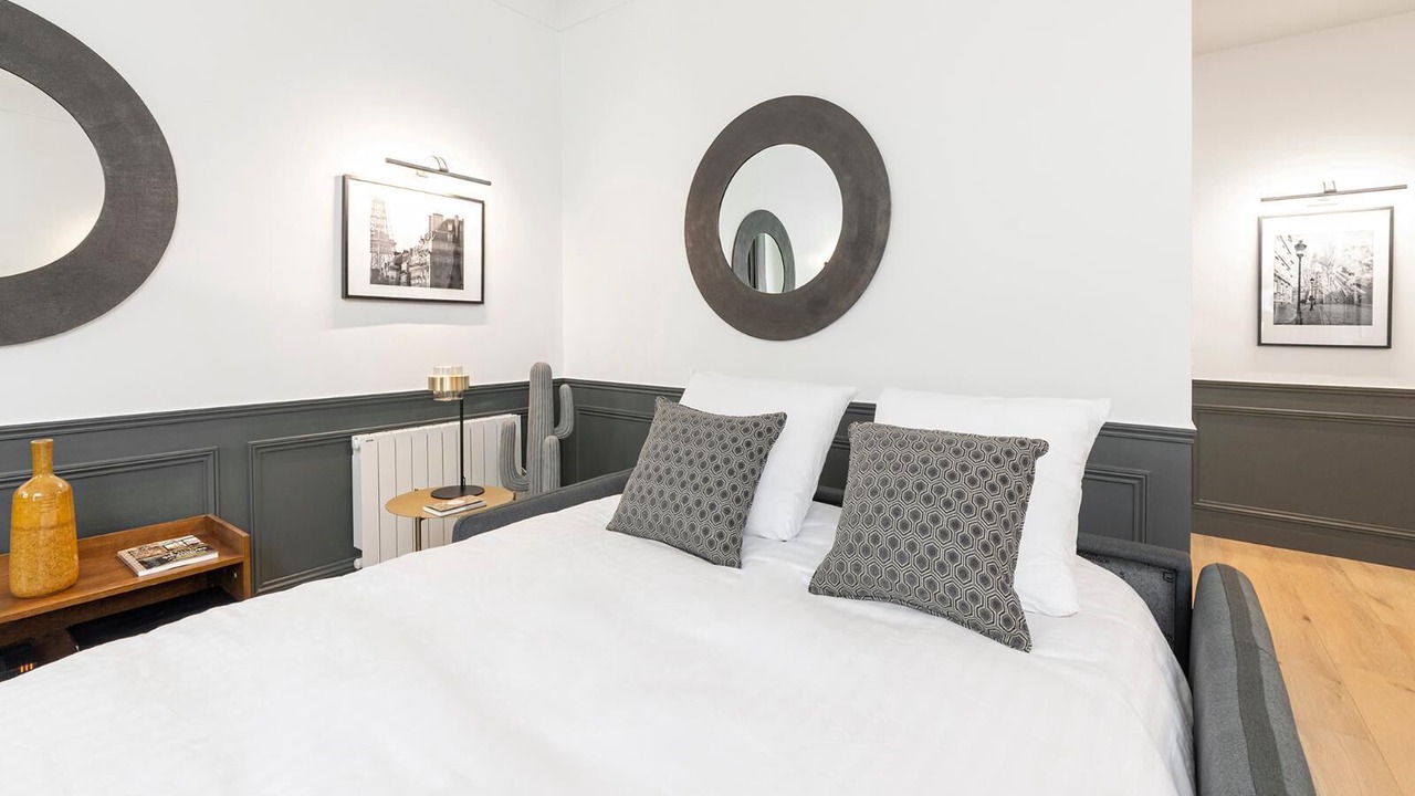 Photo of Bedroom in Quartier du Faubourg-Montmartre