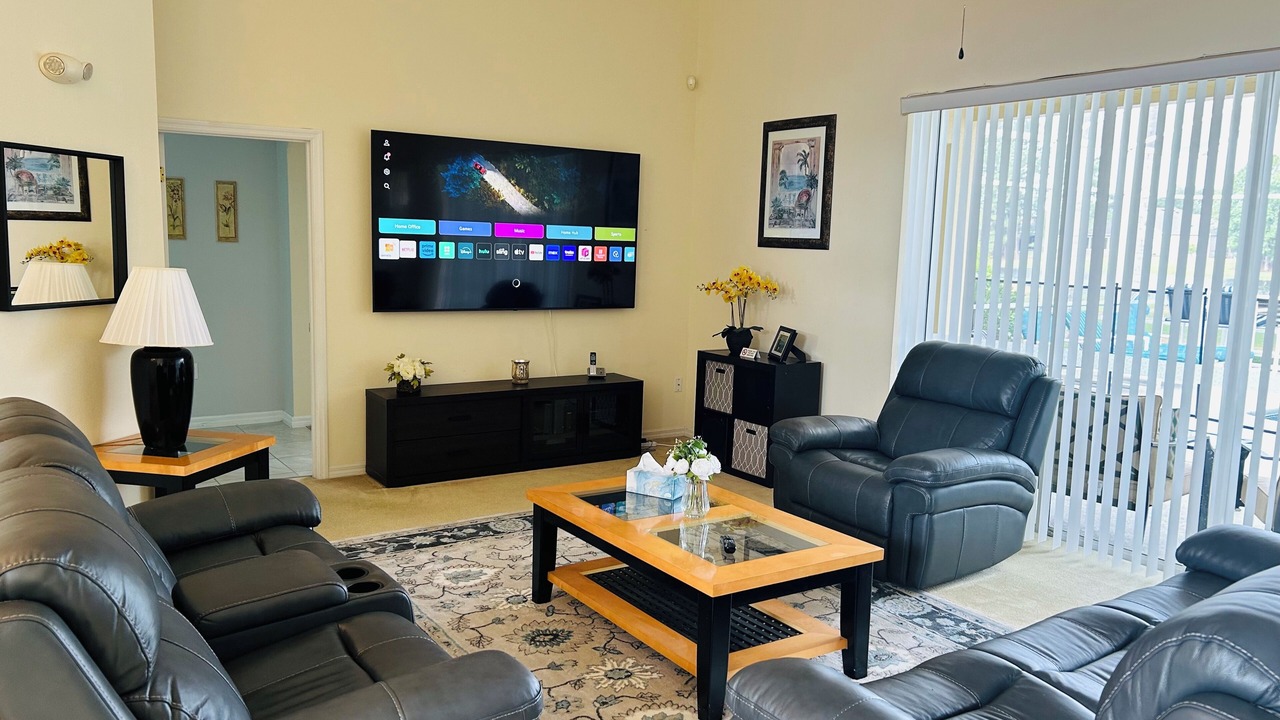 Photo of Livingroom in Ridgewood Lakes