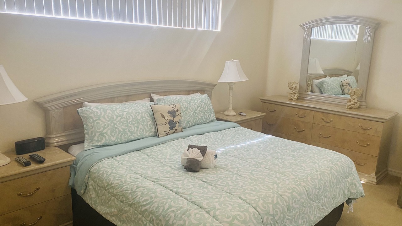 Photo of Bedroom in Ridgewood Lakes