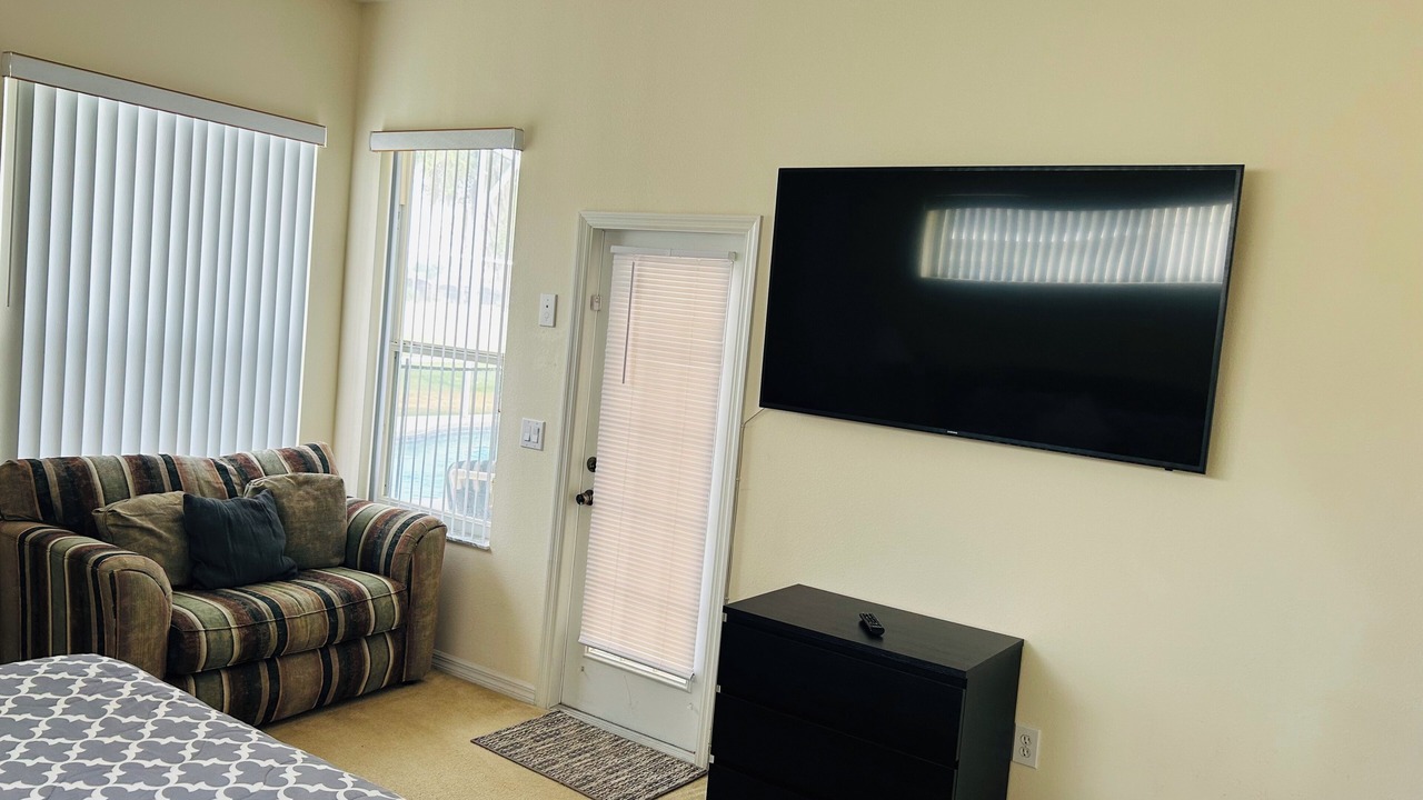 Photo of Bedroom in Ridgewood Lakes