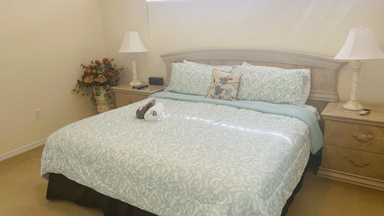 Photo of Bedroom in Ridgewood Lakes