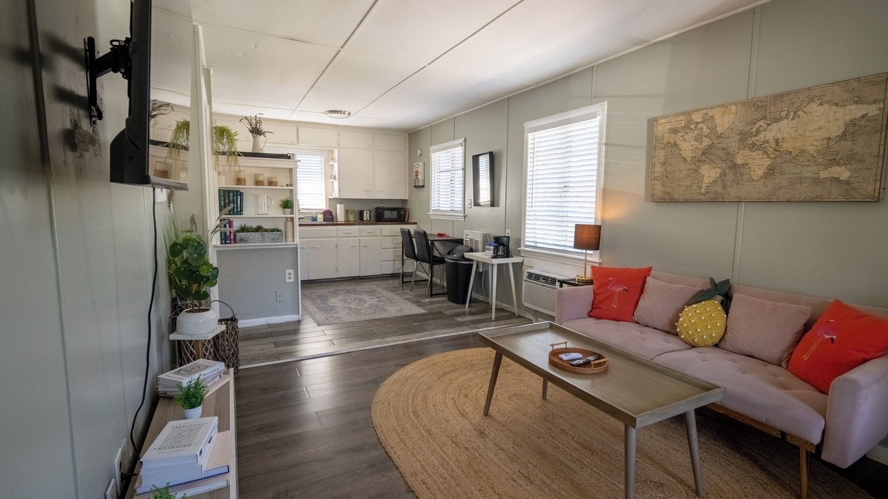 Photo of Livingroom in United Central