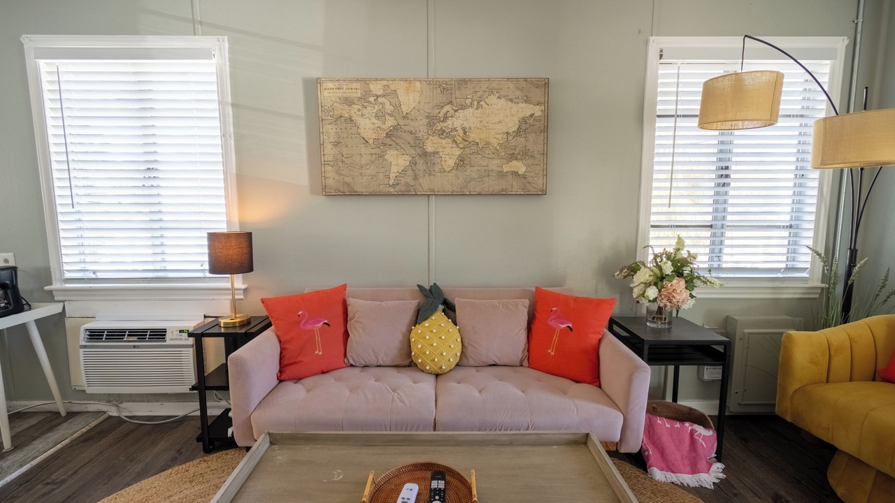 Photo of Livingroom in United Central