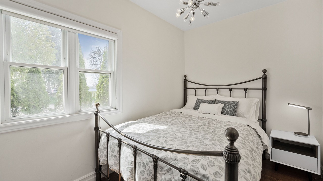 Photo of Bedroom in Barrie