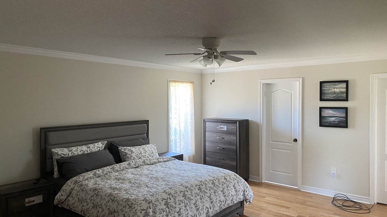 Photo of Bedroom in Adjala-Tosorontio
