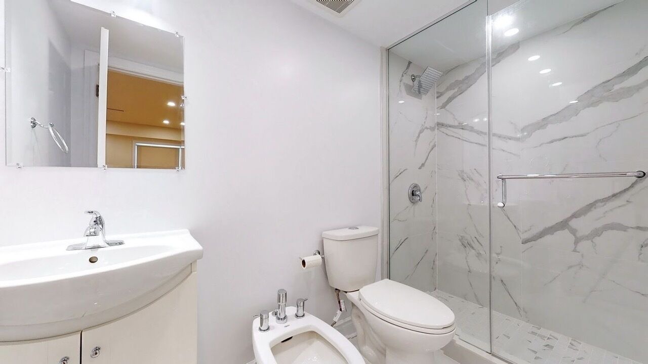 Photo of Bathroom in Adjala-Tosorontio